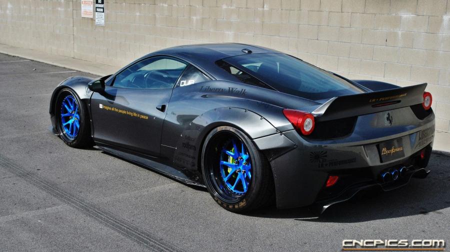  Ferrari 458 Italia by LB Walk Performance 2014 года  (фото 3 из 25)